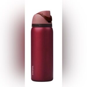 Special Edition Holiday Owala 32oz
Stainless Steel FreeSip Water Bottle